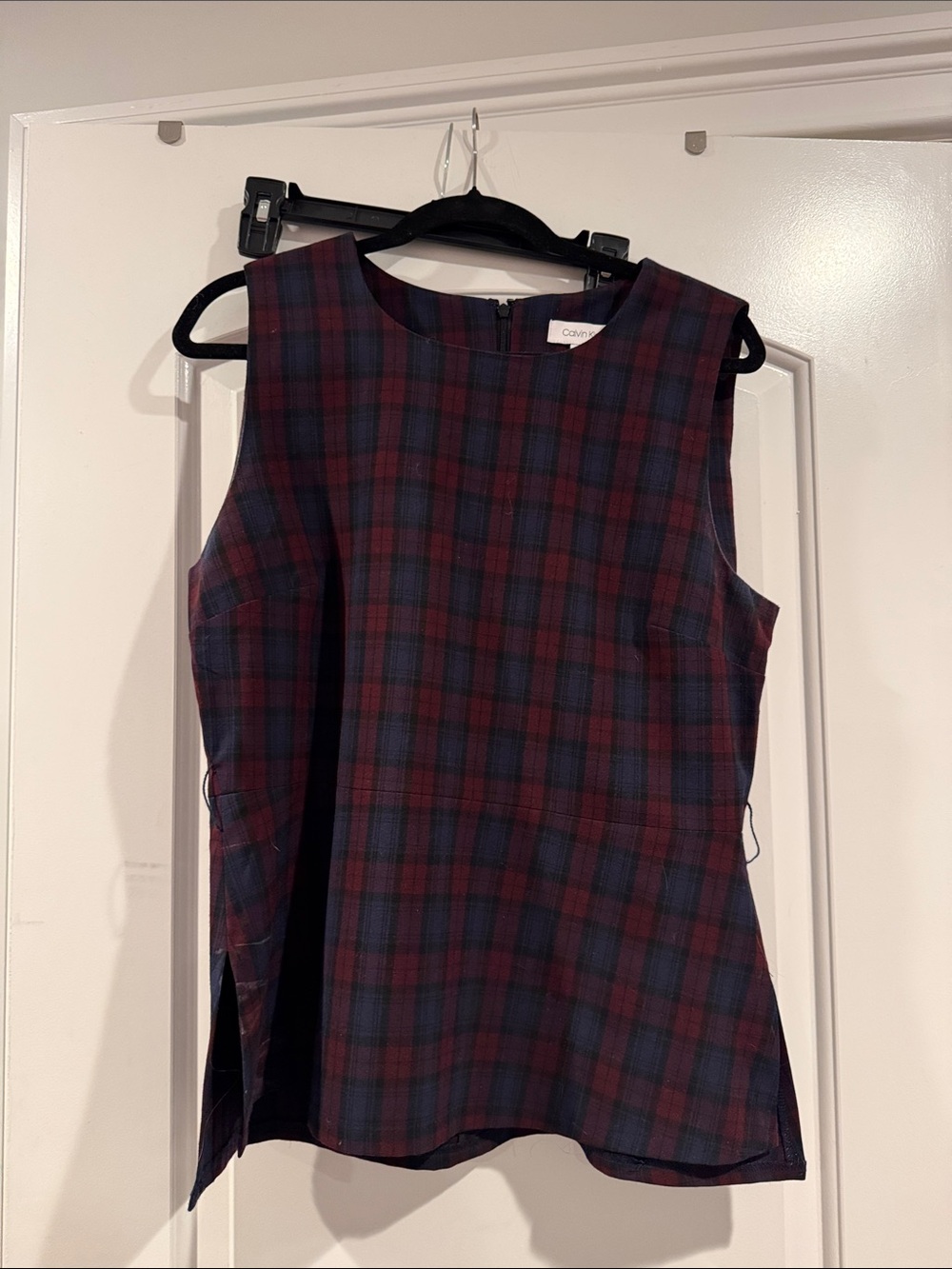 Calvin Klein Sleeveless Plaid Shift Top - Burgundy & Navy
